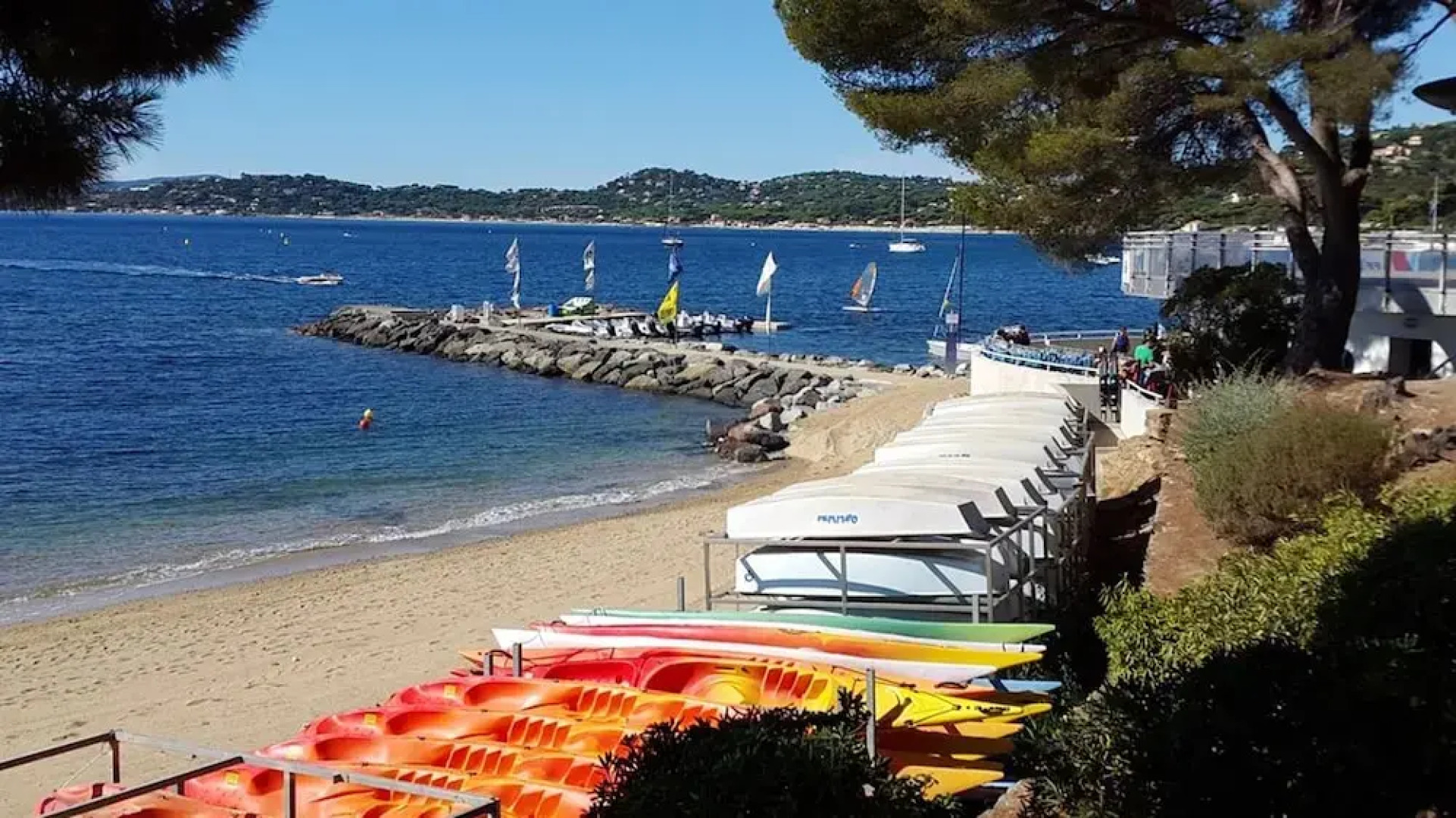 Apartment With 2 Bedrooms in Roquebrune-sur-argens, With Wonderful sea