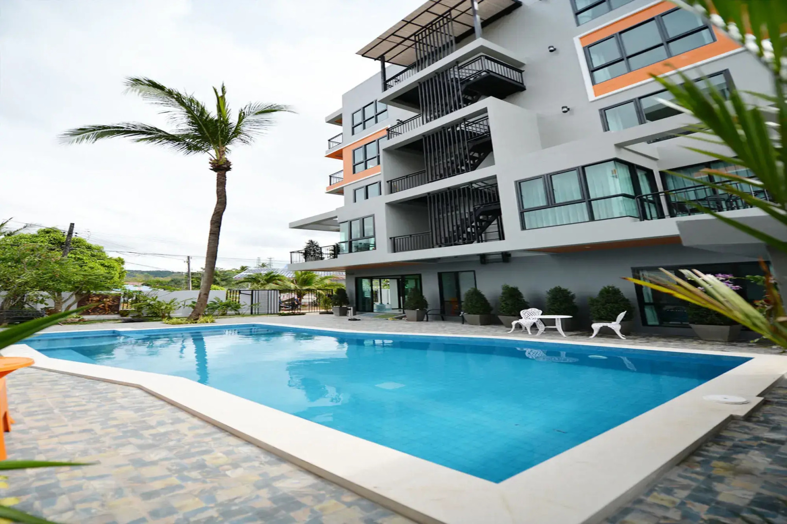 The Lucky Beach Ao Nang