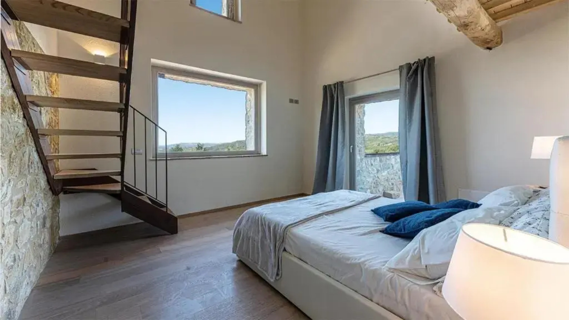 Amandula 6 in Castel del Piano