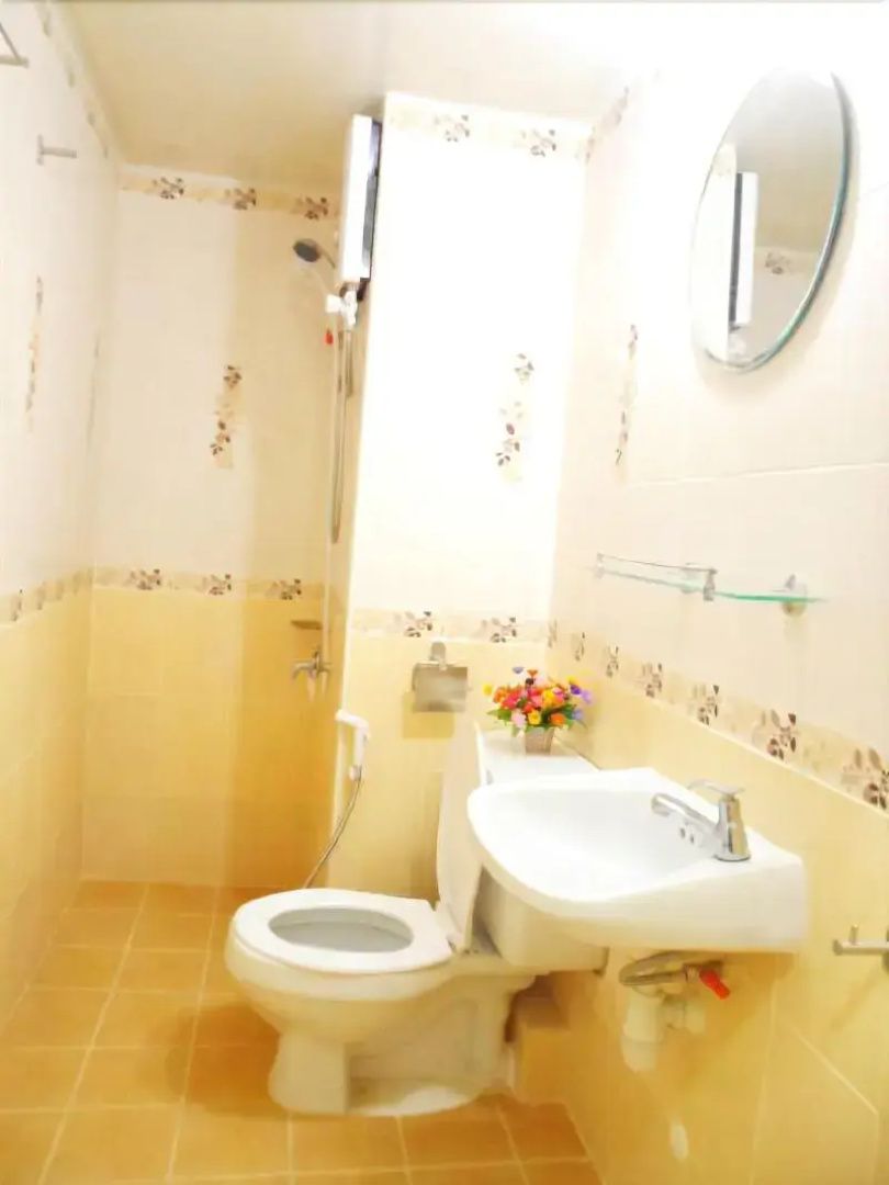 Deluxe at Popular Condo