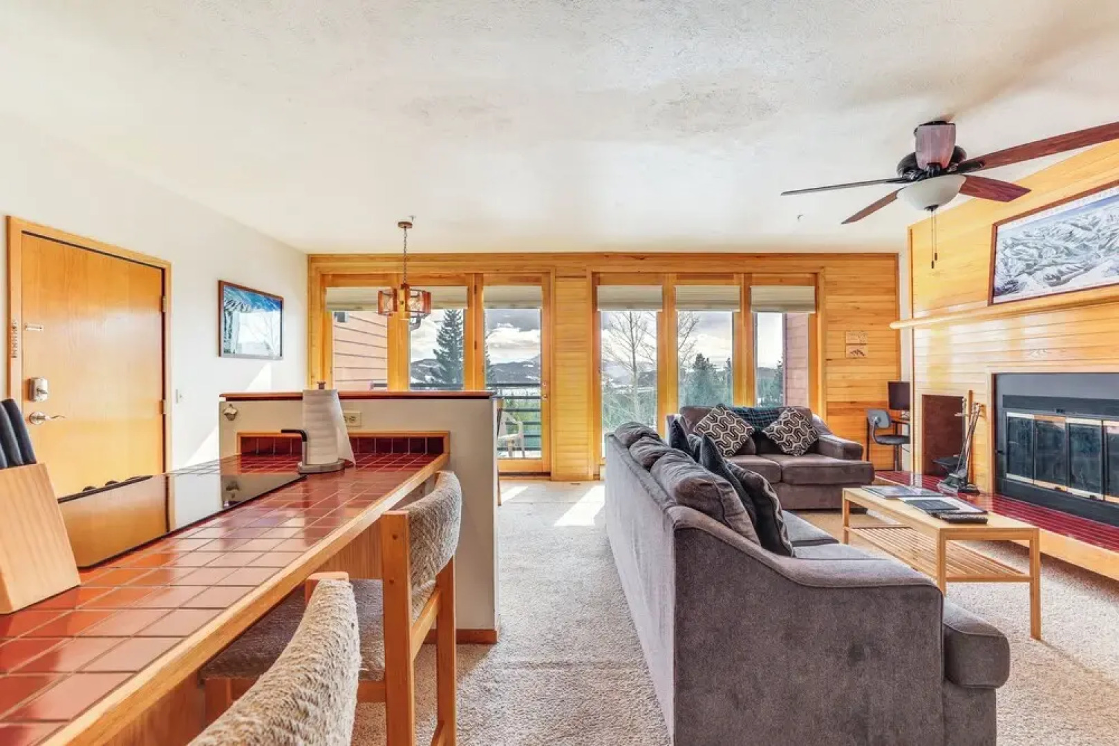Mtn-view Gem w/ Community Perks in Silverthorne!