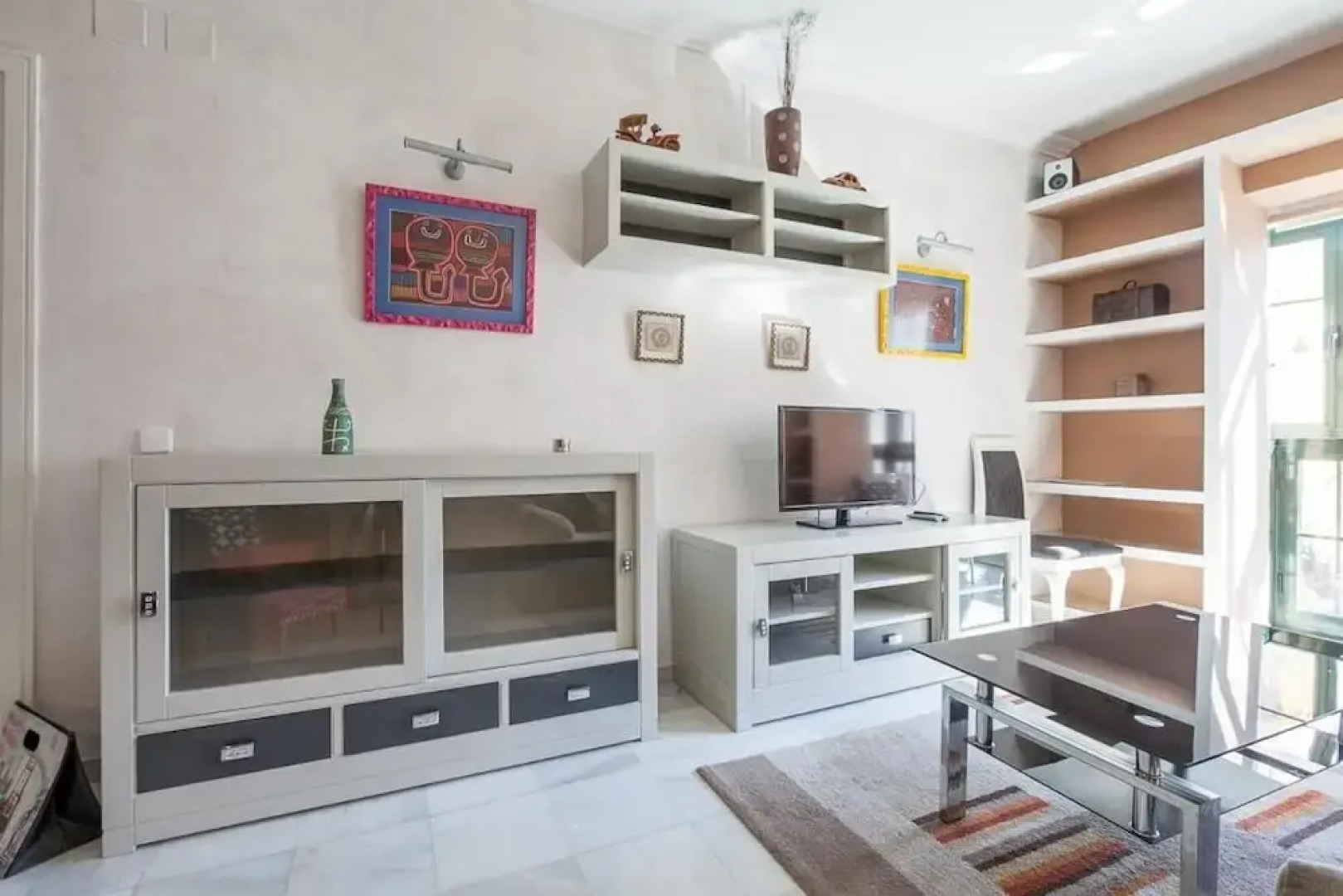 Bonito Piso Junto al Rio