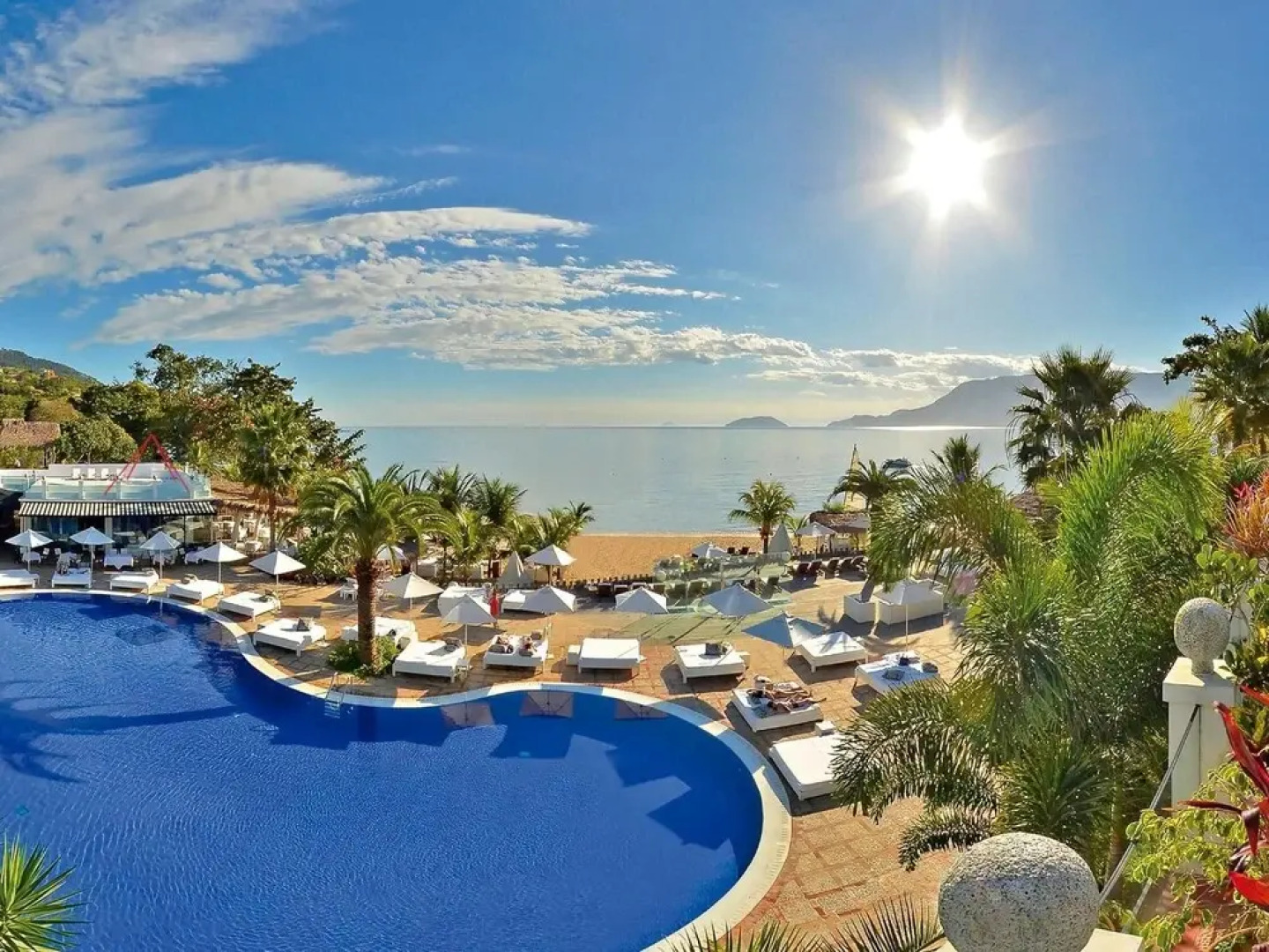 Dpny Beach Hotel & Spa