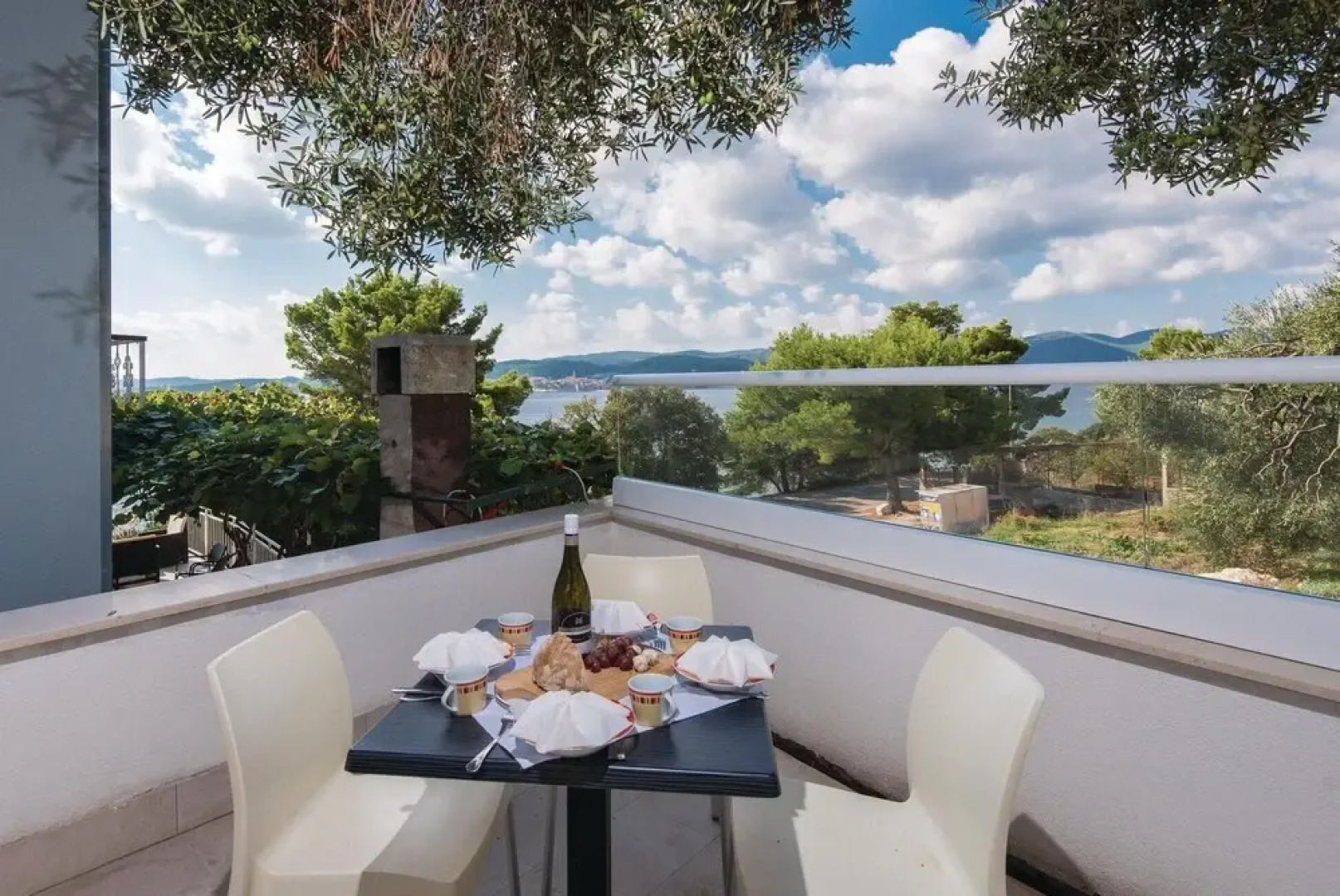 Amazing Home in Kuciste With Sauna, Wifi and 9 Bedrooms