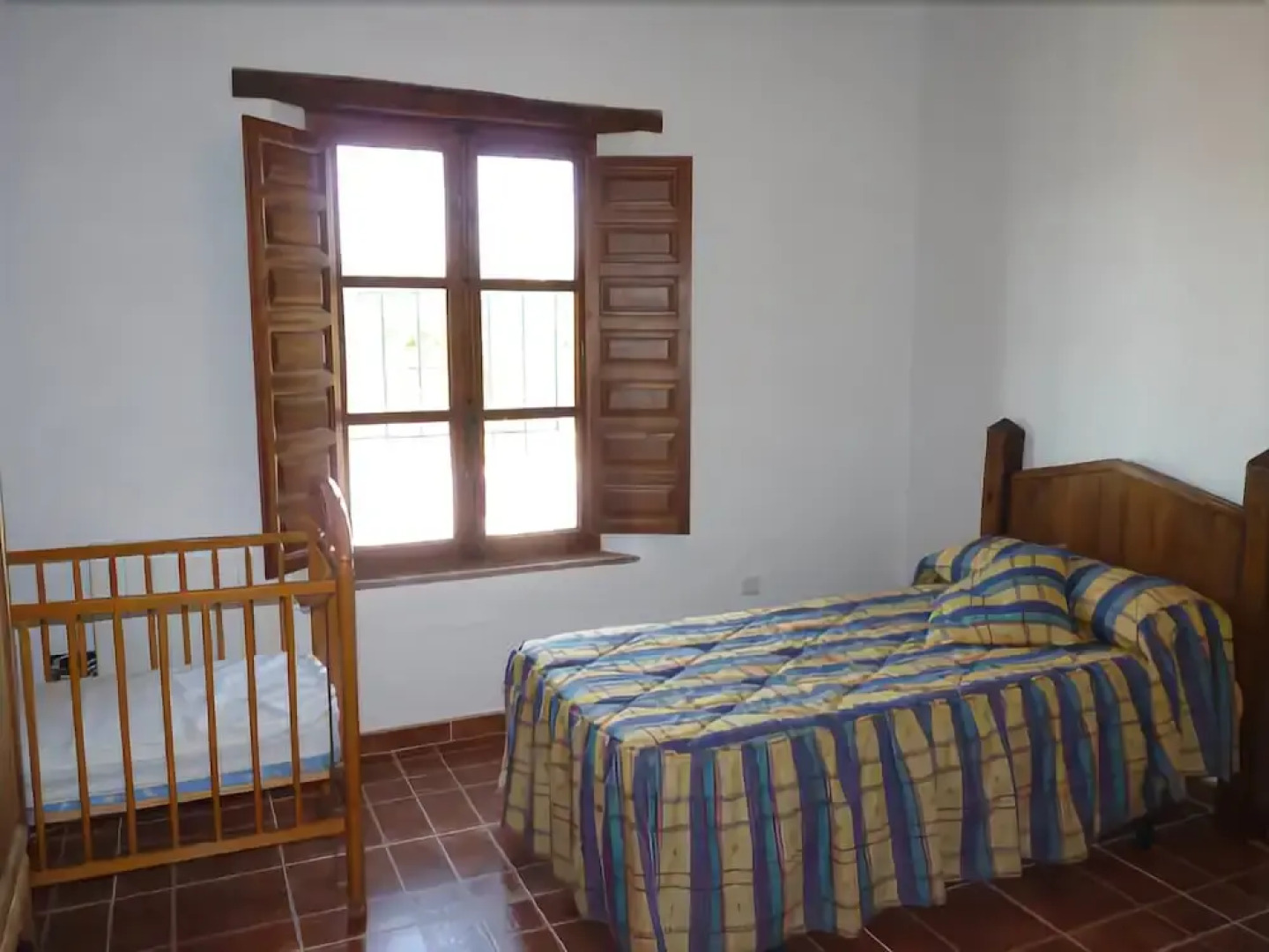 Malaga 101846 3 Bedroom Holiday home By Mo Rentals