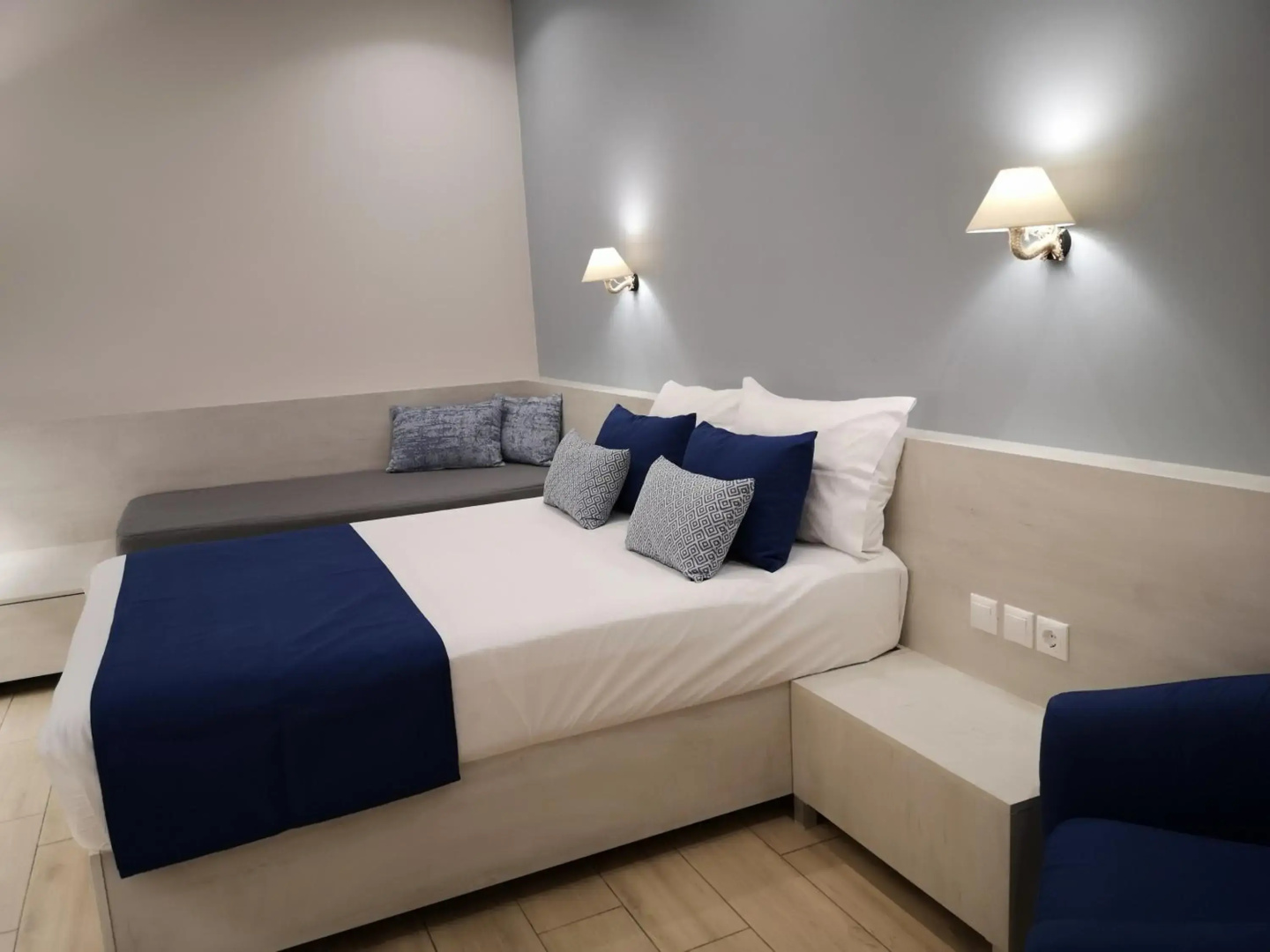 Apartment Toula