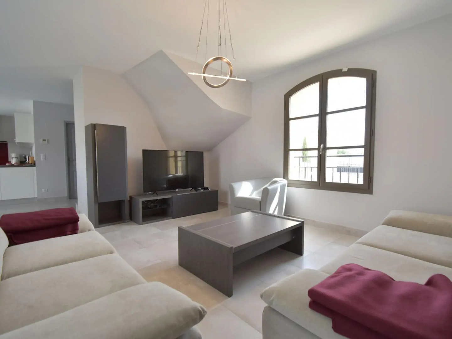 Stunning Villa in Uzès - Garrigues Sainte Eulalie With Pool
