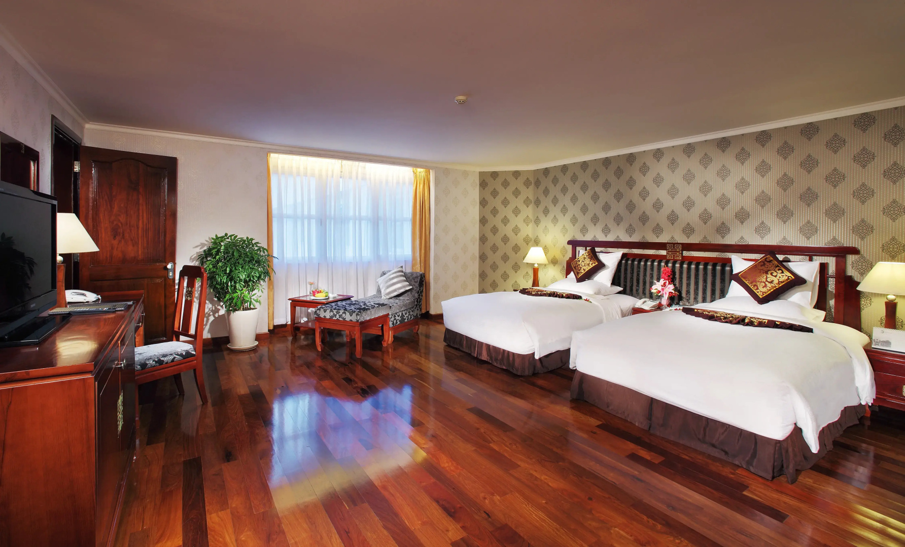Rex Hotel