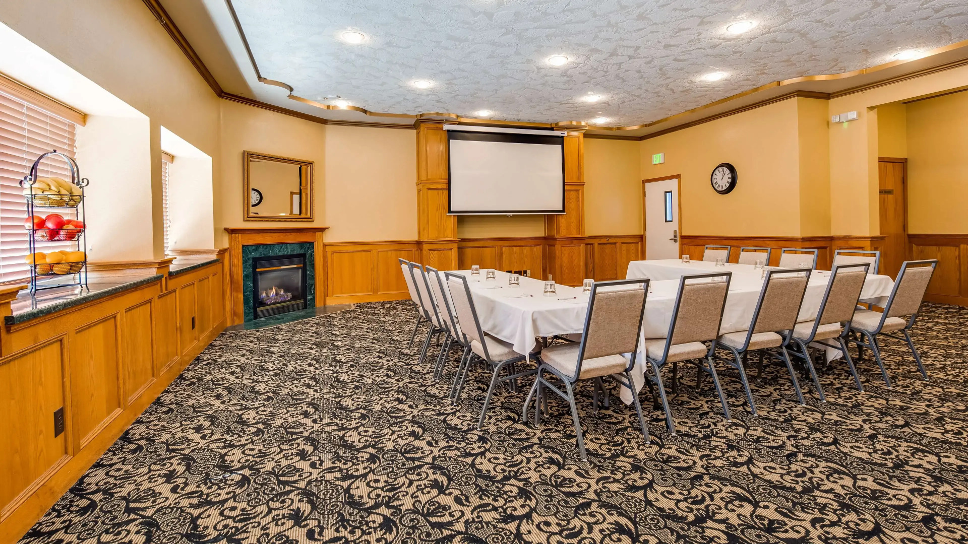 Best Western Plus Bayshore Inn