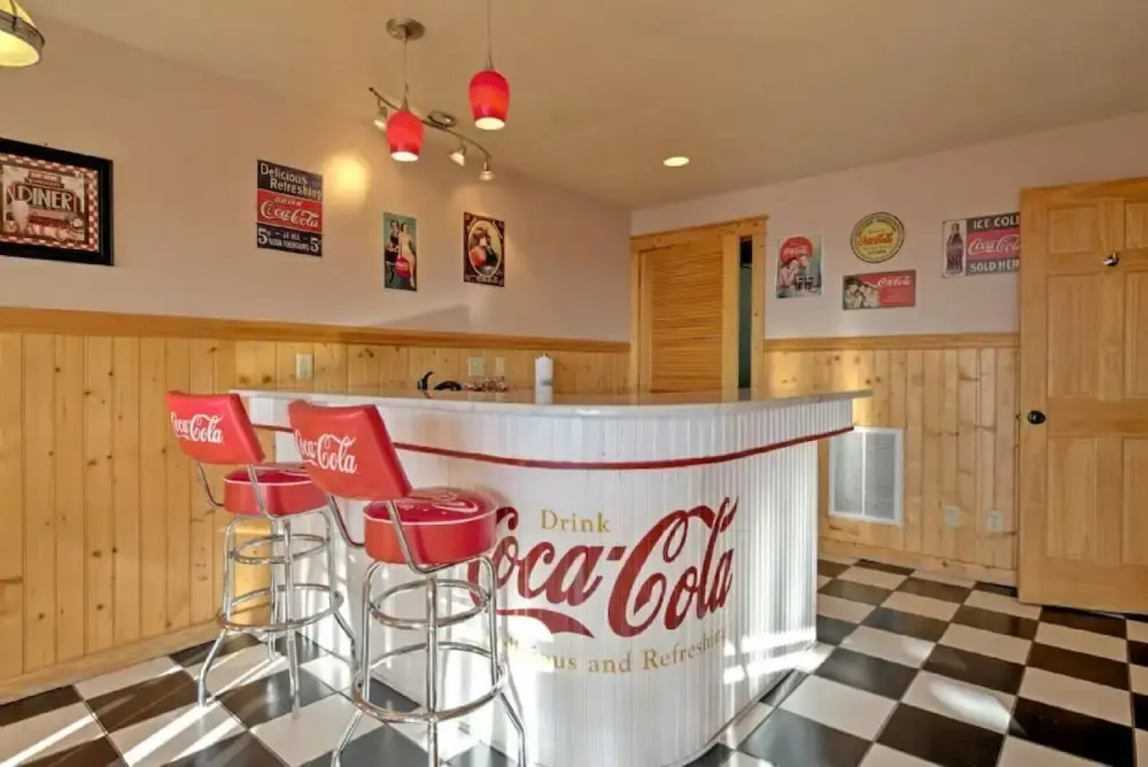 Black Bear Lodge at Scenic Wolf Resort - 3 Br Cabin