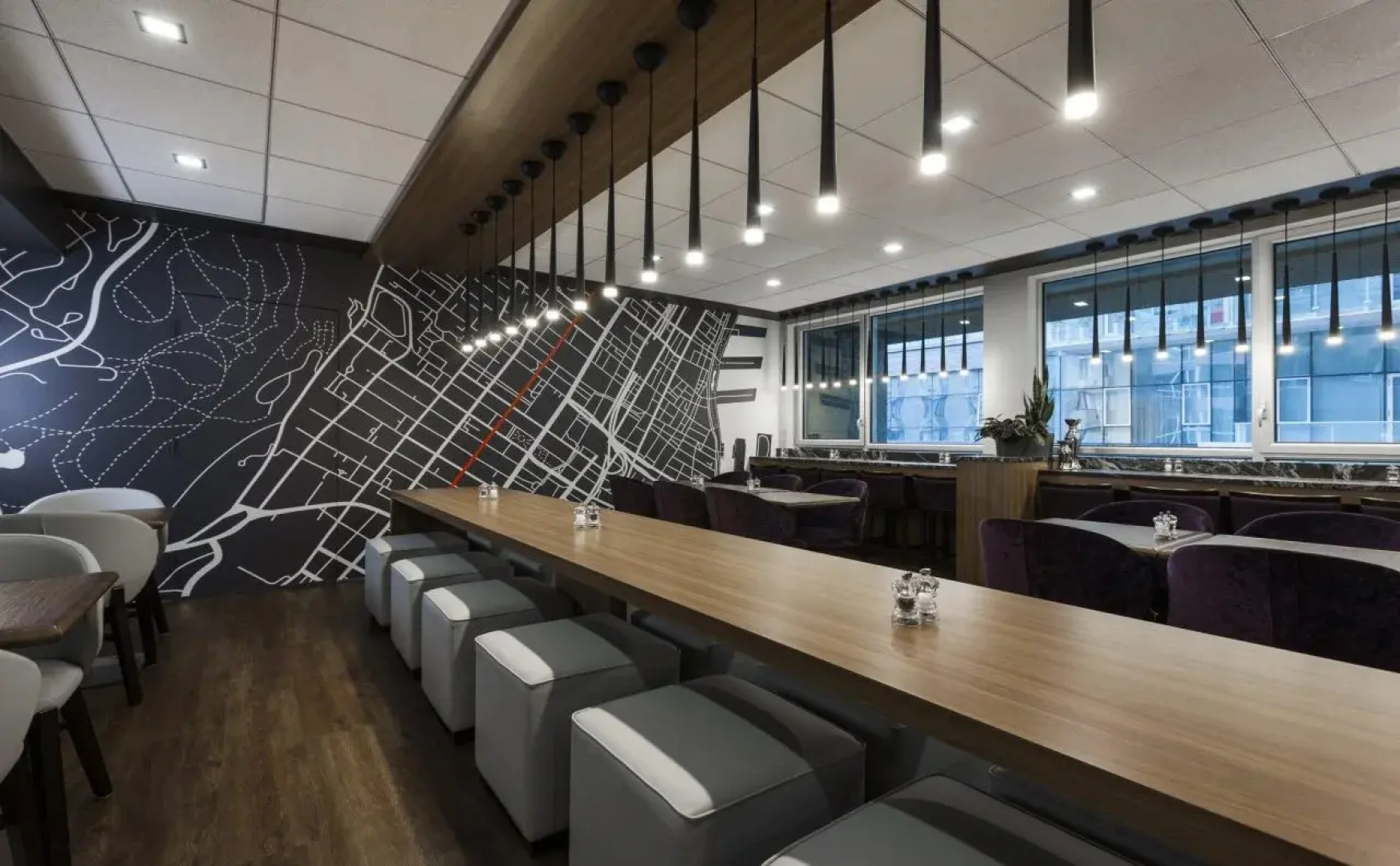 Warwick Le Crystal - Montréal