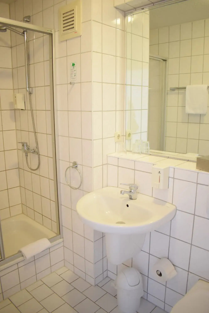 Отель astral Inn Hotel Leipzig