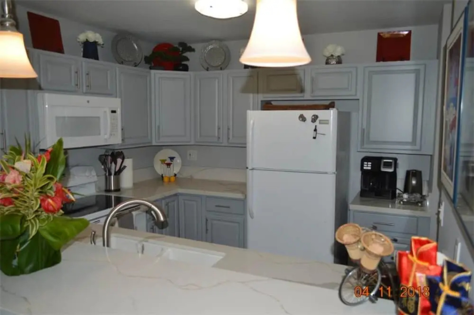 Villa Tomar Steps to Pool Custom-made Bedrooms