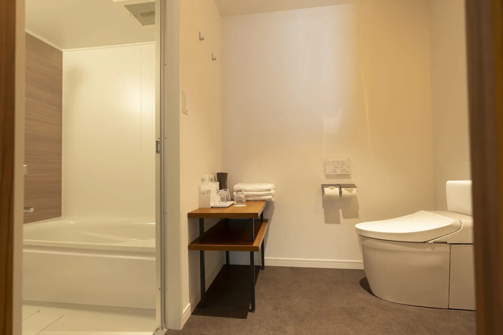 Отель Hamacho Hotel Tokyo Nihonbashi