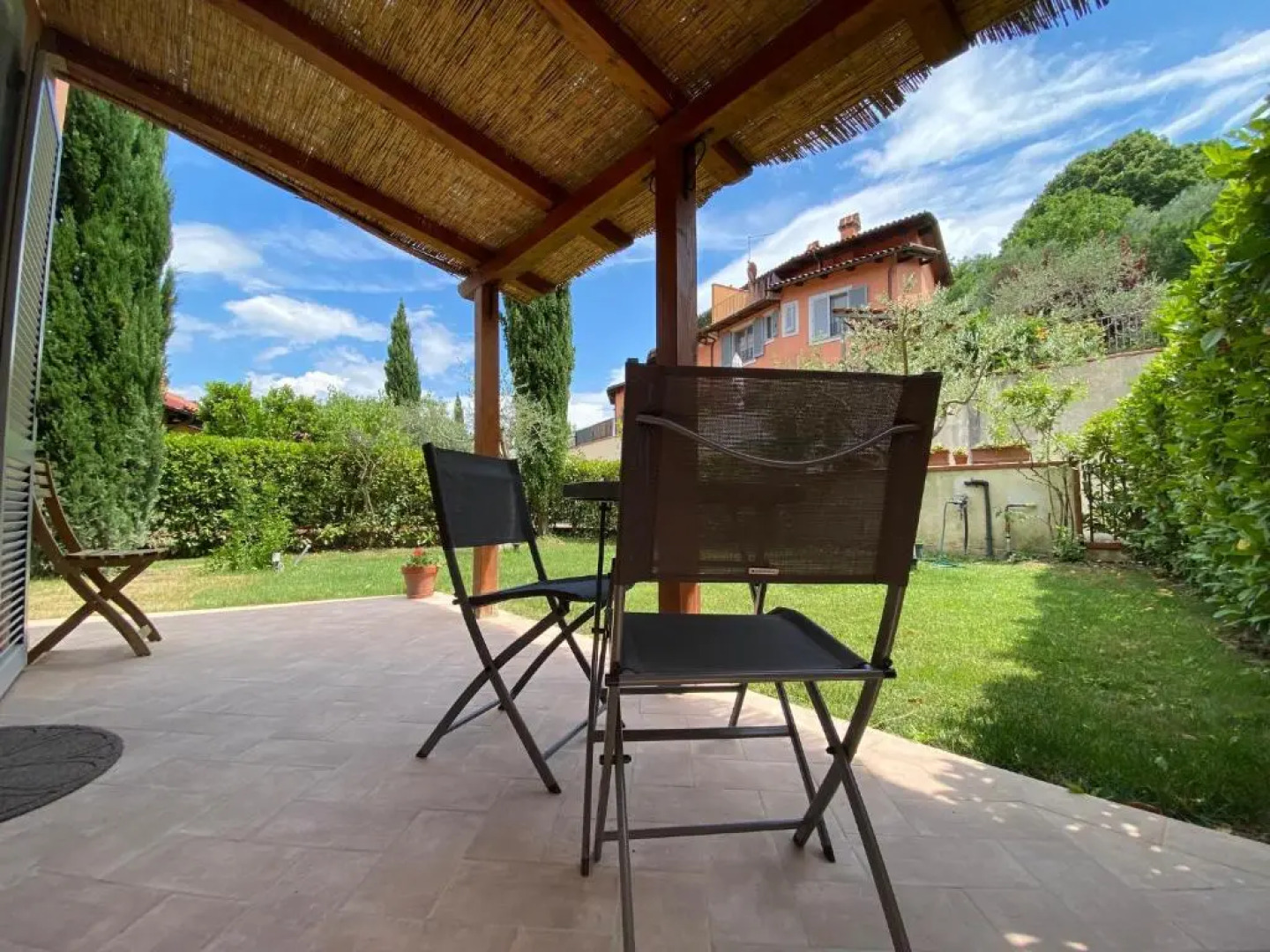 La casetta nel giardino