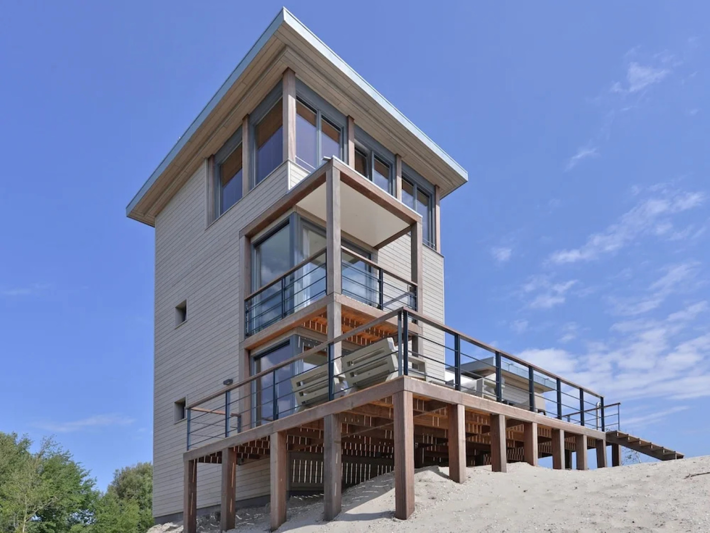 Luxurious Tower Villa With a View, Located in Nature Reserve