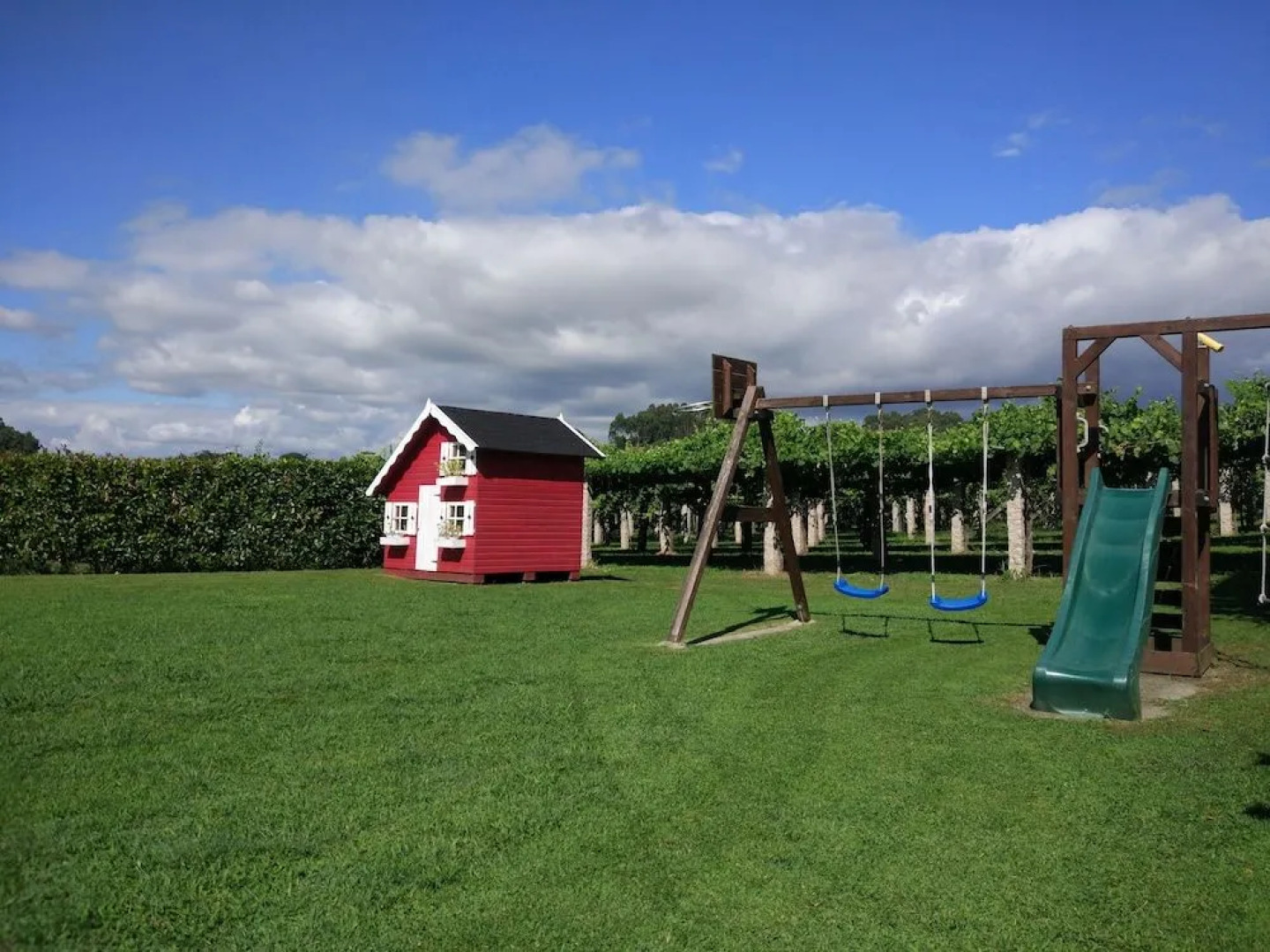 Enoturismo y Bodega Lagar de Costa