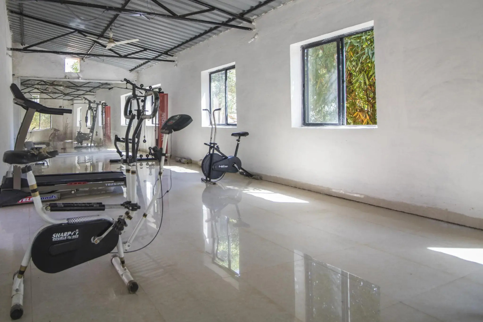 Mougli's Paradise Resort