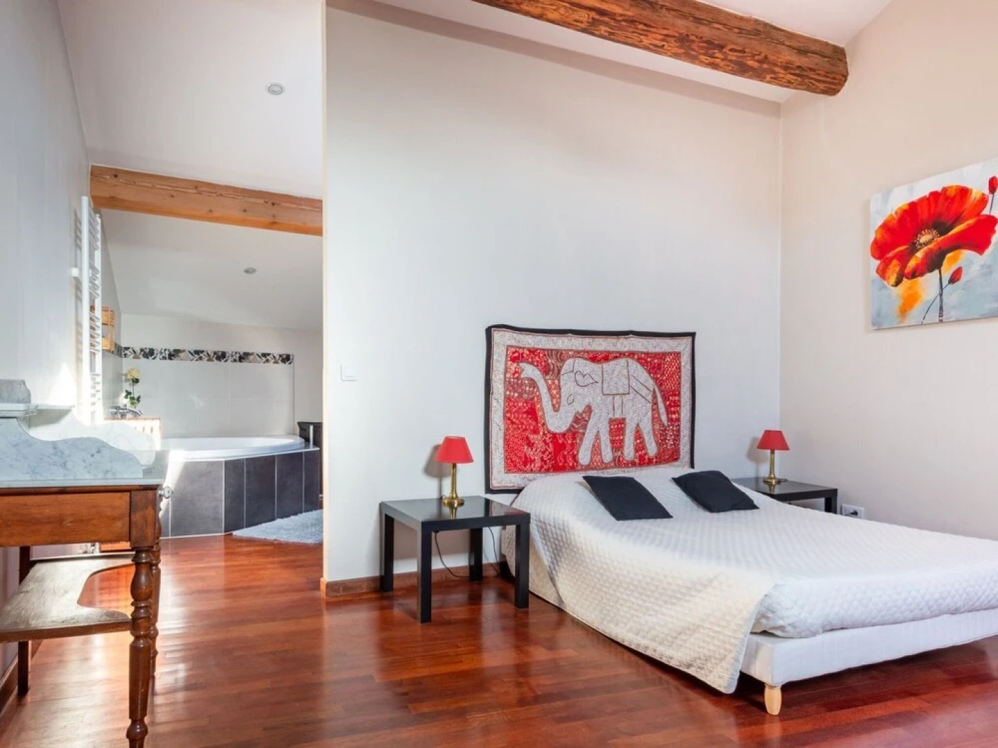 Elegant Holiday Home in Olonzac With Private Swimming Pool