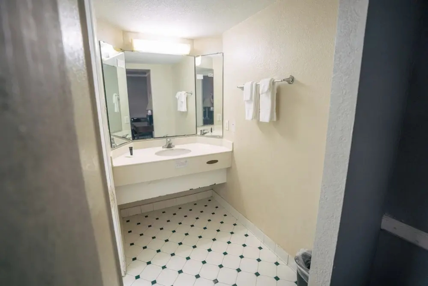Howard Johnson Inn Peachtree/Norcross