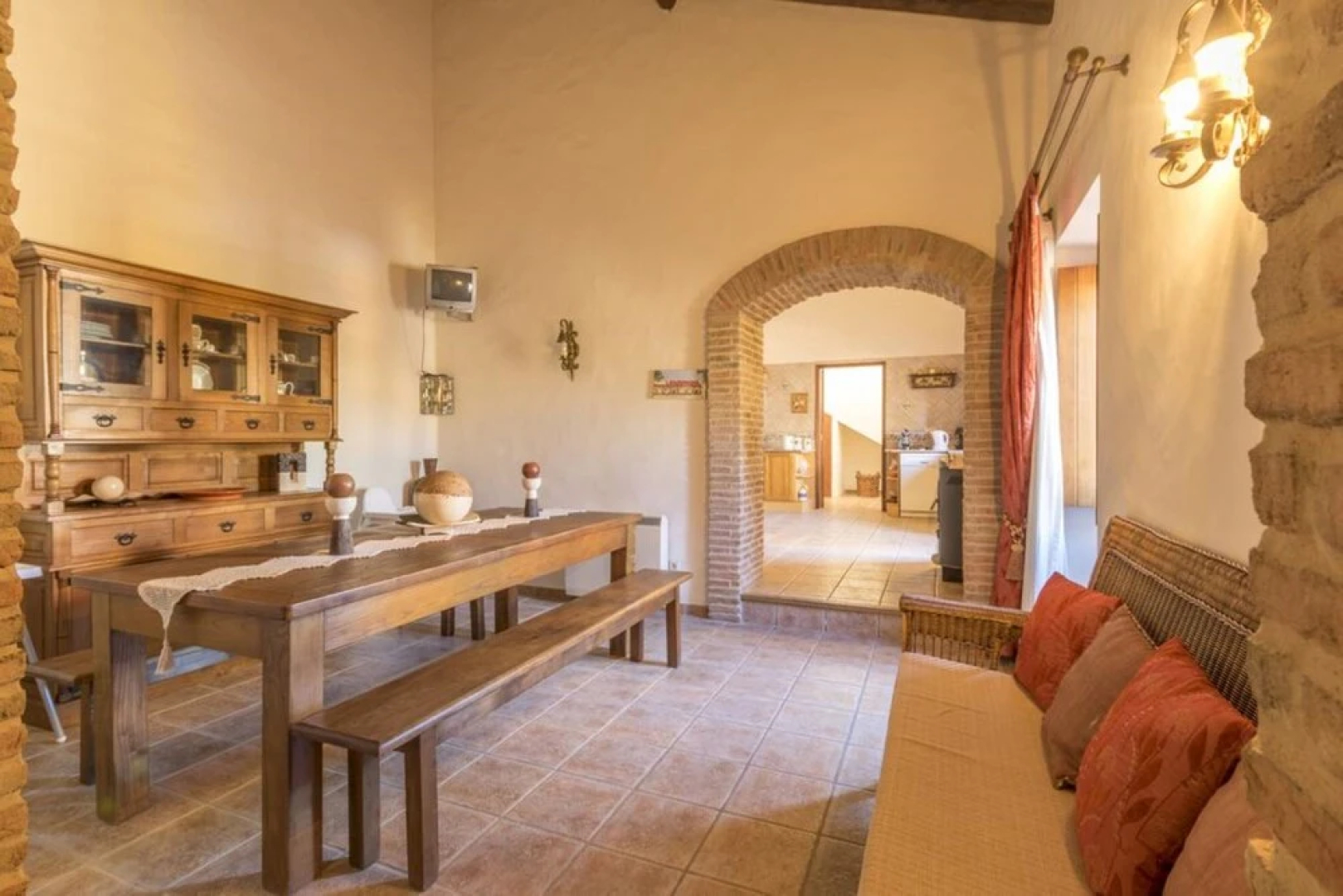 Villa - 7 Bedrooms with Pool and WiFi - 107981