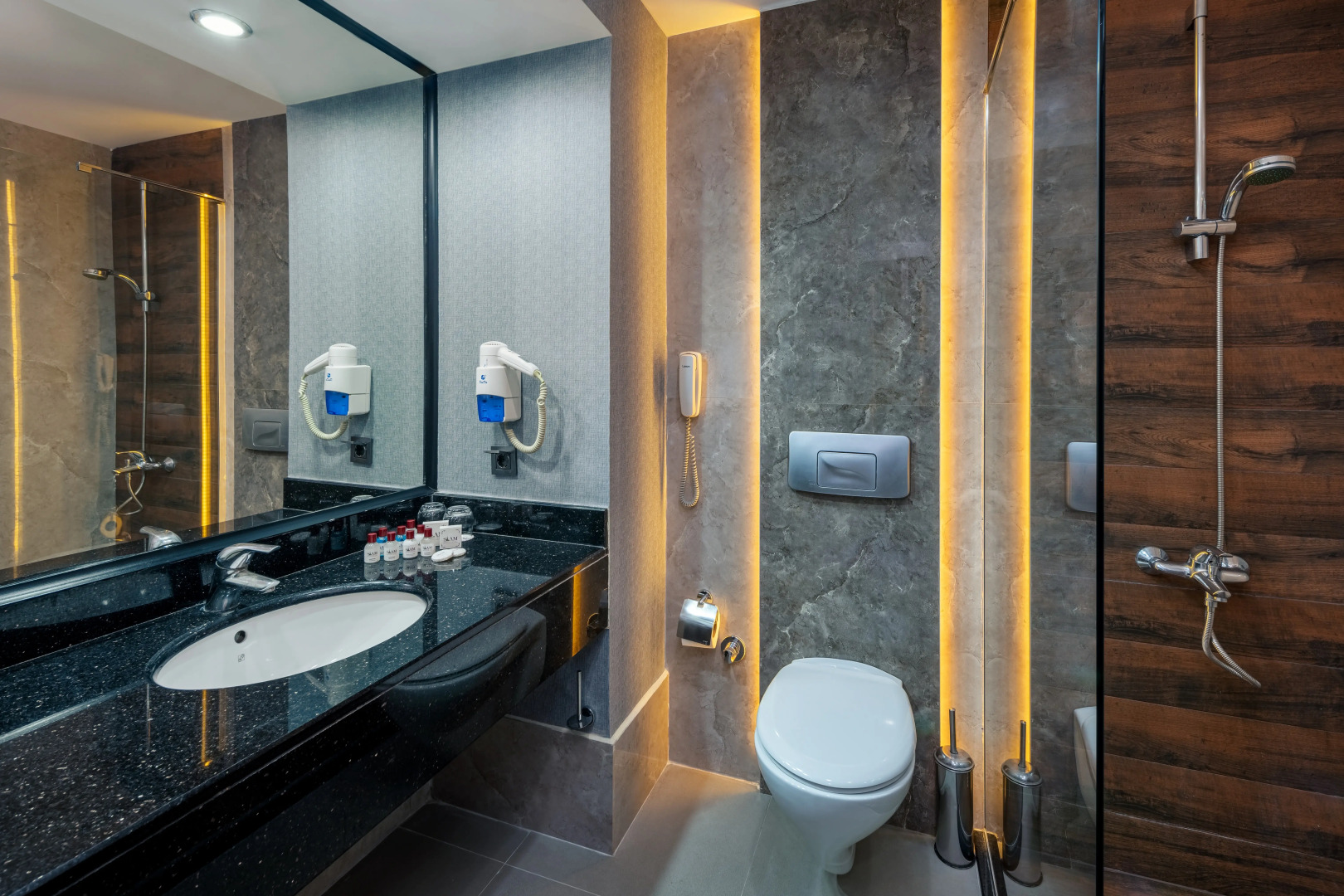 Siam Elegance Hotels & Spa