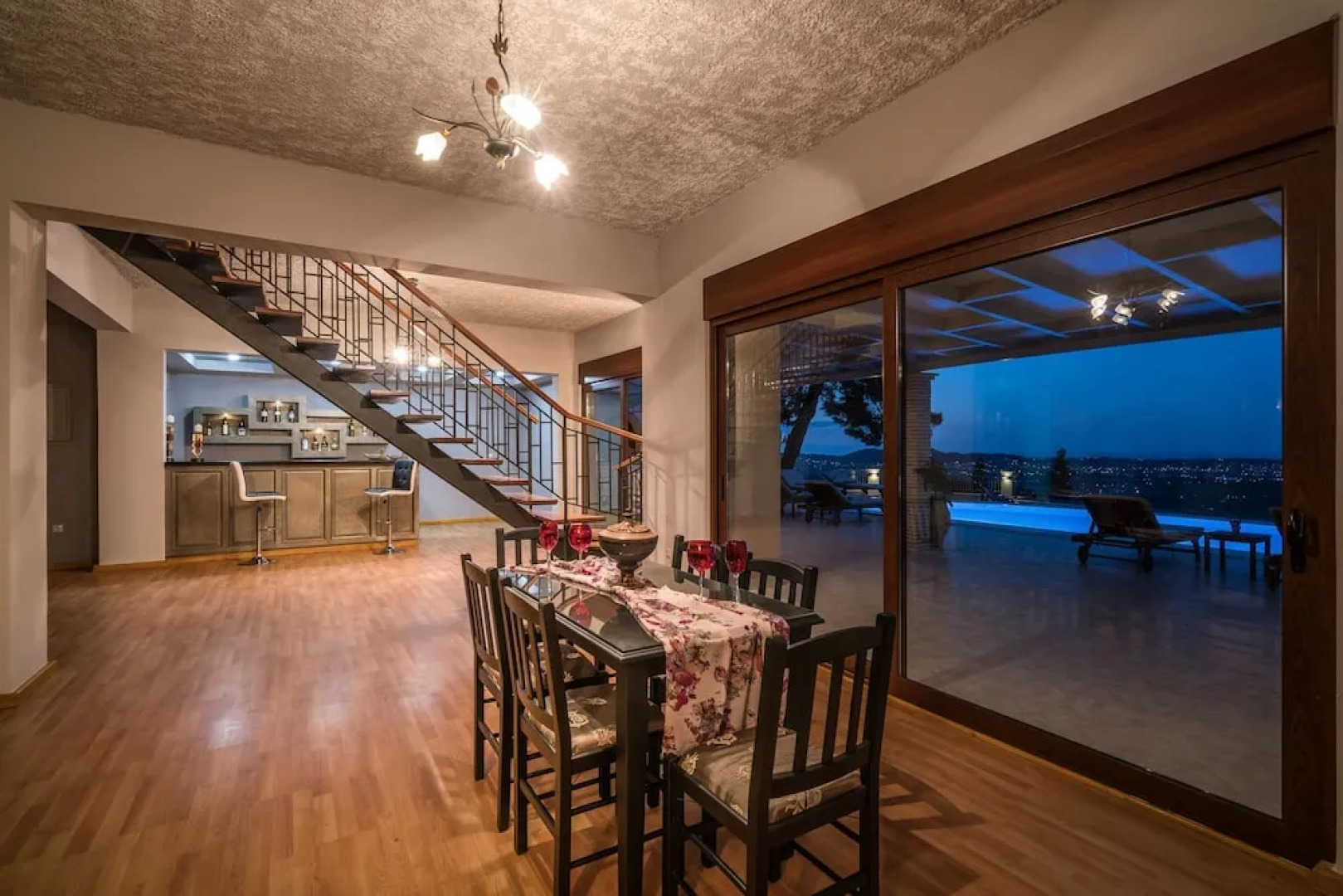 Castelli Luxury Villa