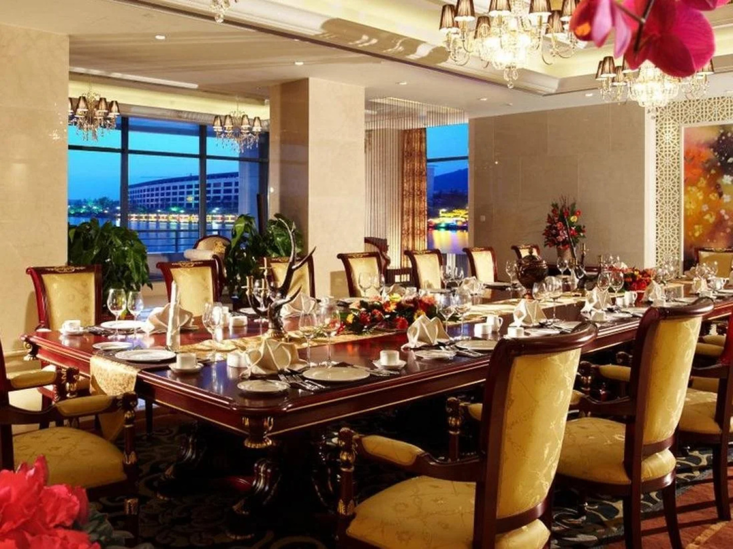 New Century Fengming Resort Zaozhuang