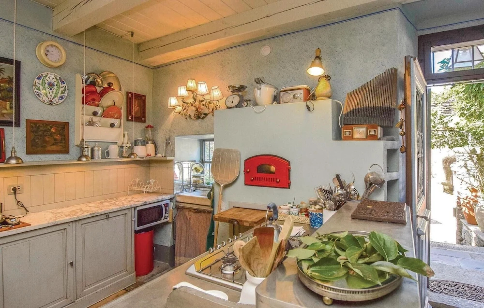 Nice Home in Pella -no- With 3 Bedrooms and Wifi