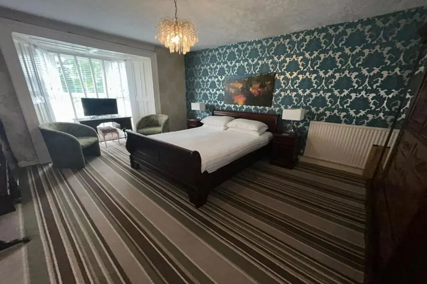 OYO Lamphey Hall