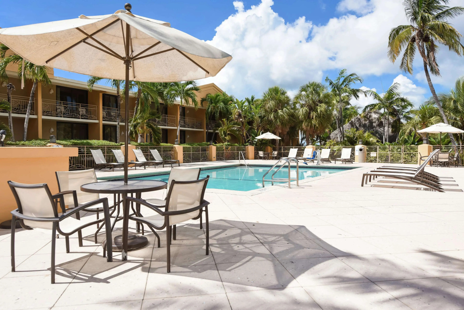 Hampton Inn Key Largo Manatee Bay
