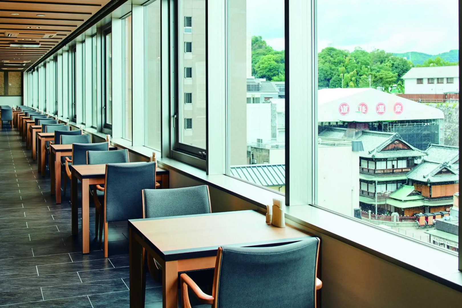 Dogo Onsen Hotel Kowakuen