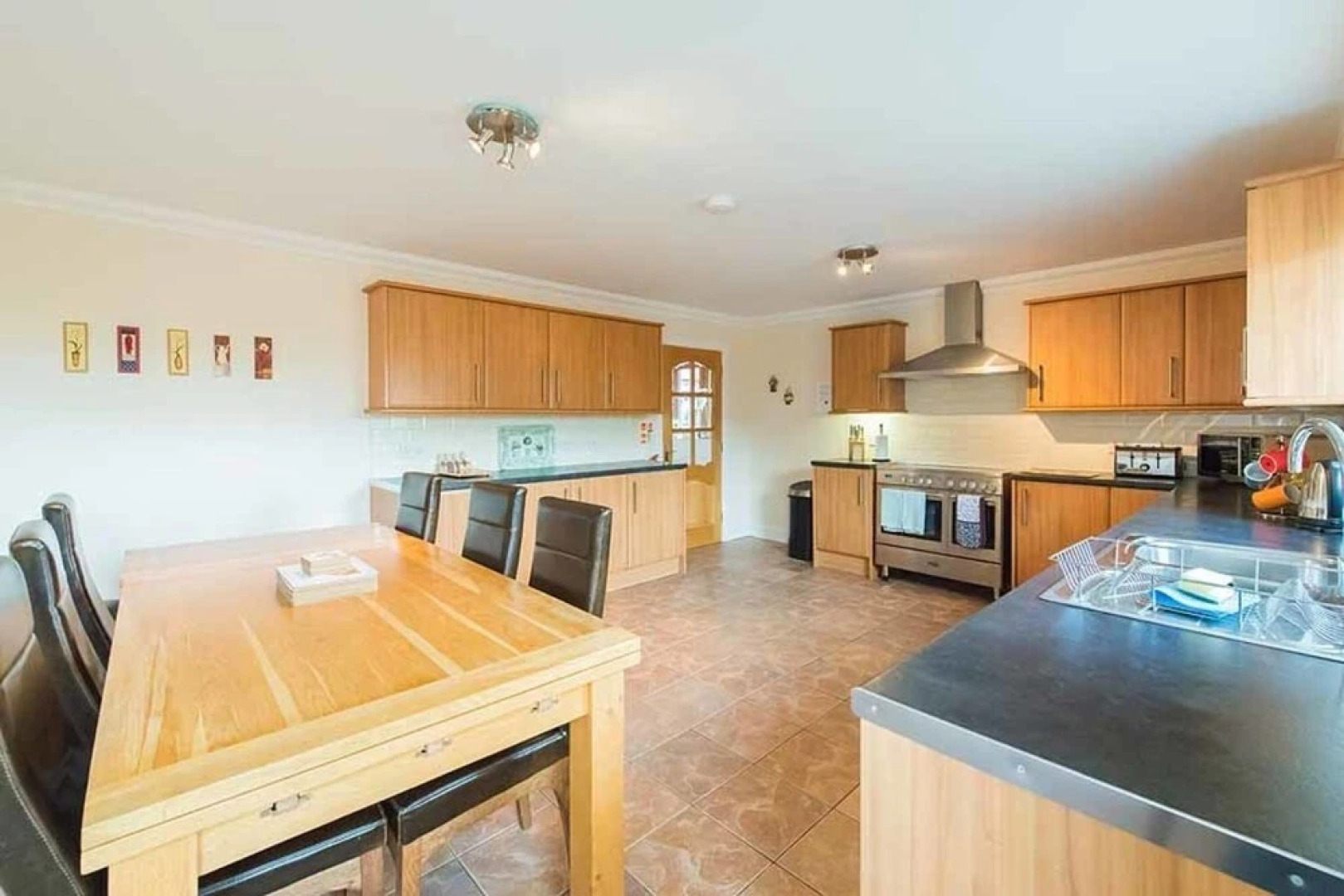 Keepers Lodge with Hot Tub