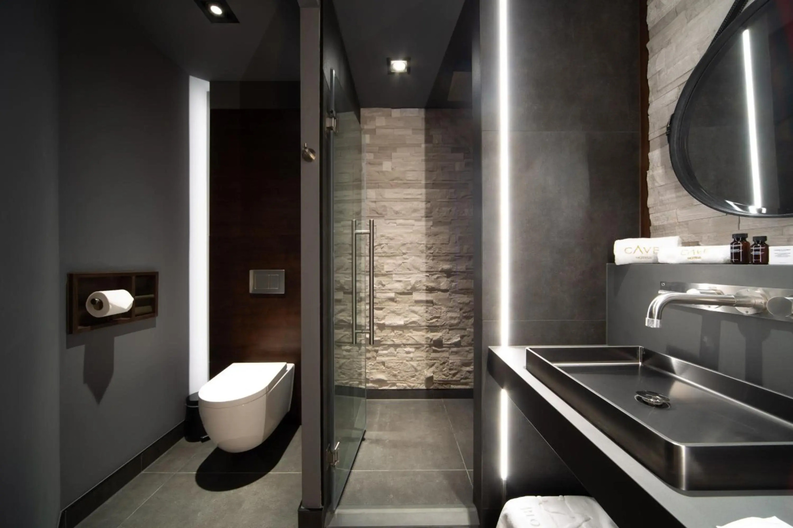 Cave Hotel & Golf Resort