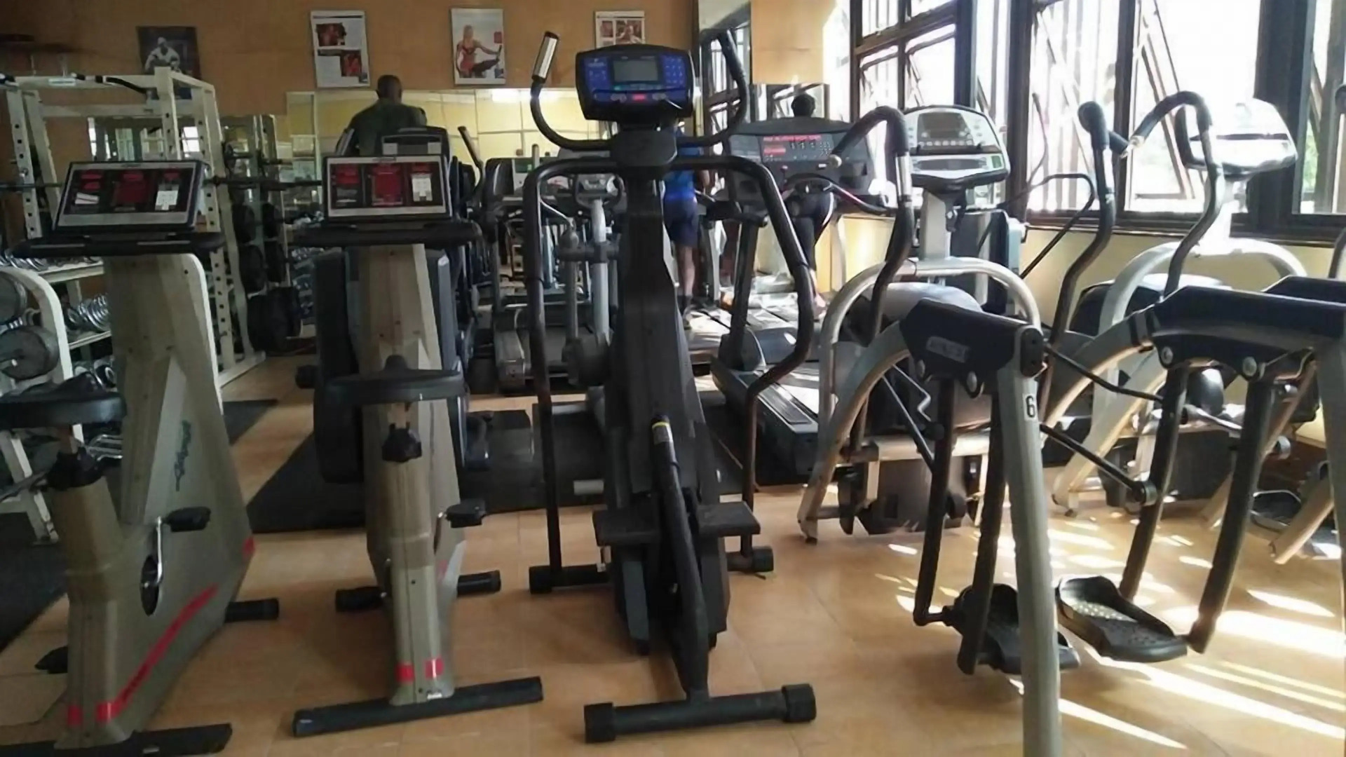 Racecourse Inn Hotel