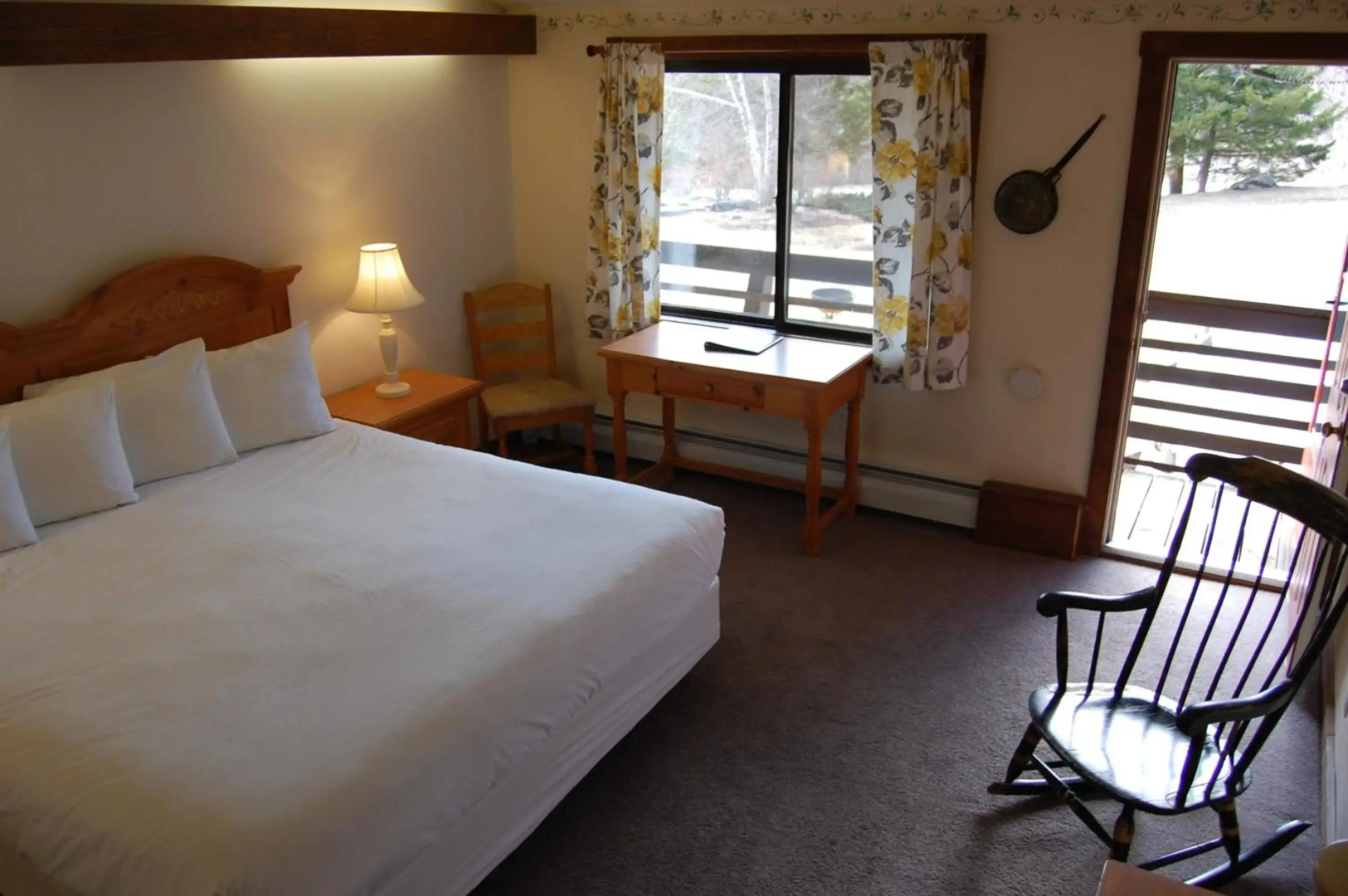 Summit Lodge