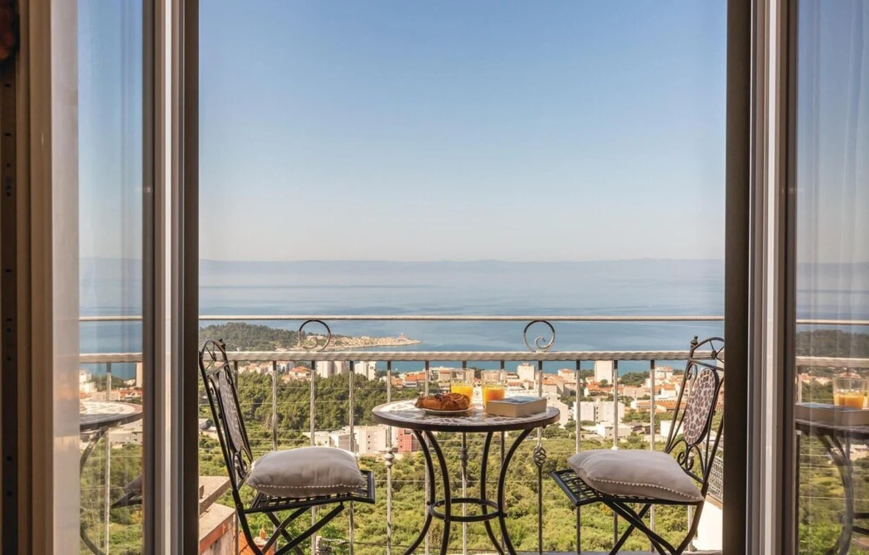 Amazing Home in Makarska with Hot Tub, Sauna & WiFi