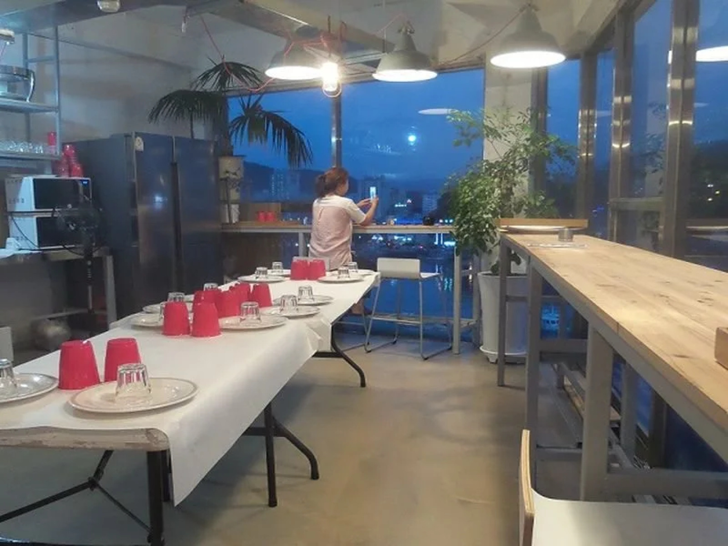 Life Guesthouse - Hostel