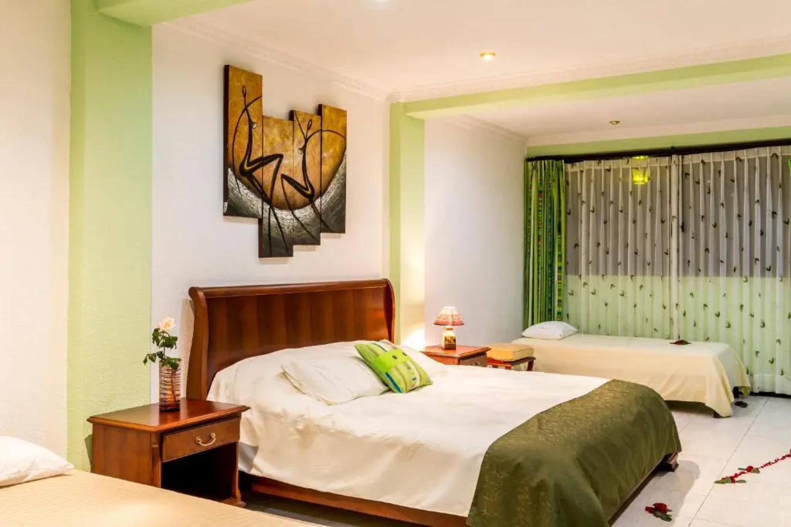 Yumbo Love Experience