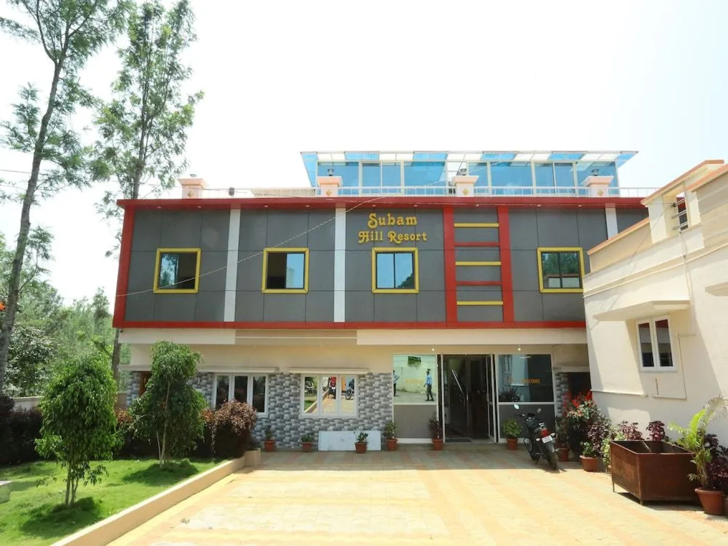 OYO 13087 Subam Hill Resort