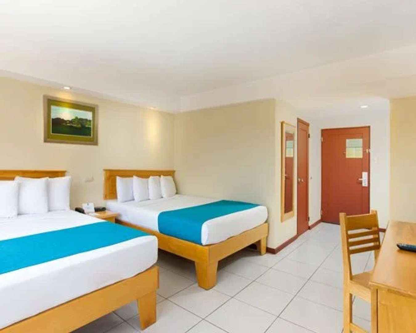 Jaco Beach Hotel & Club