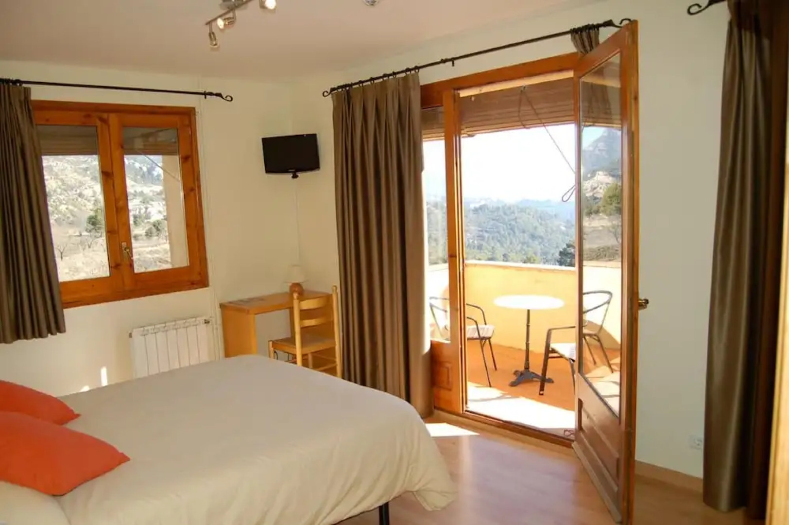 Hotel Restaurant El Balco del Priorat