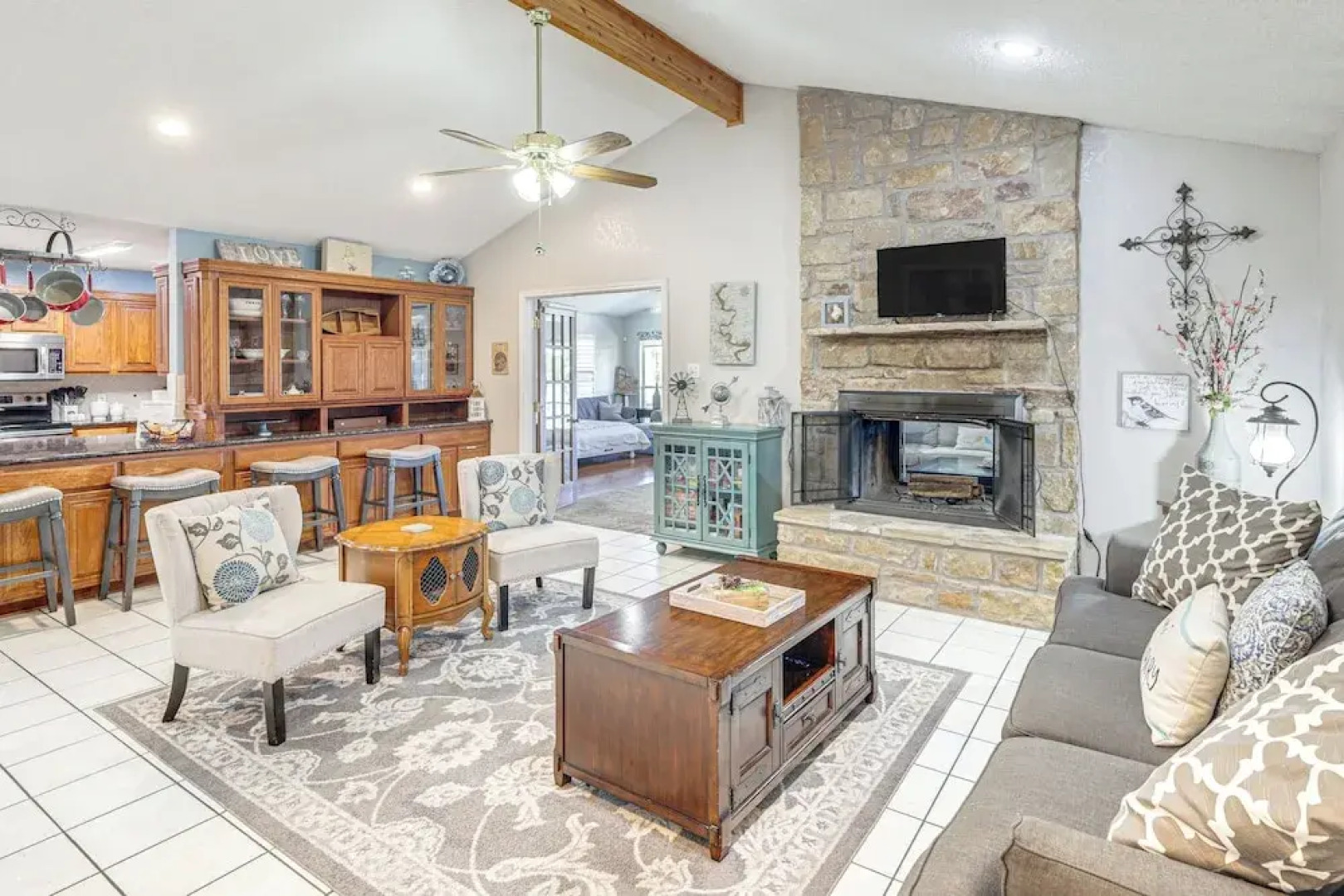 Lakefront Granbury Home w/ Dock, Decks & Hot Tub!