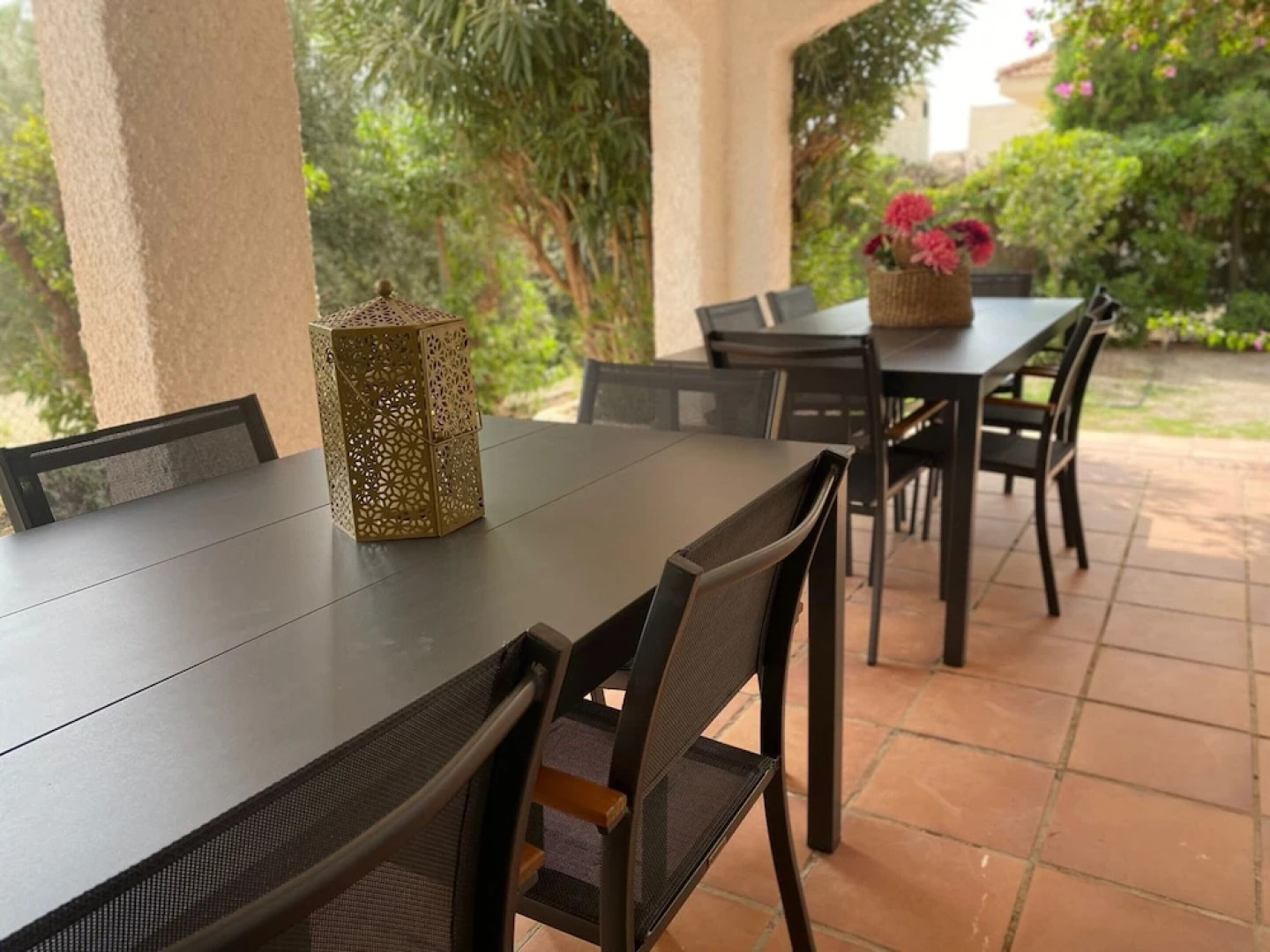 Spacious Holiday Home With Private Garden