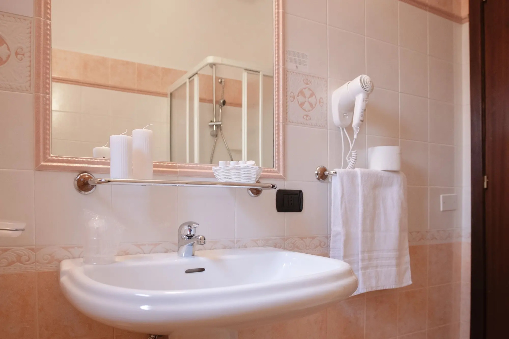 Cala Viola Residence con piscina