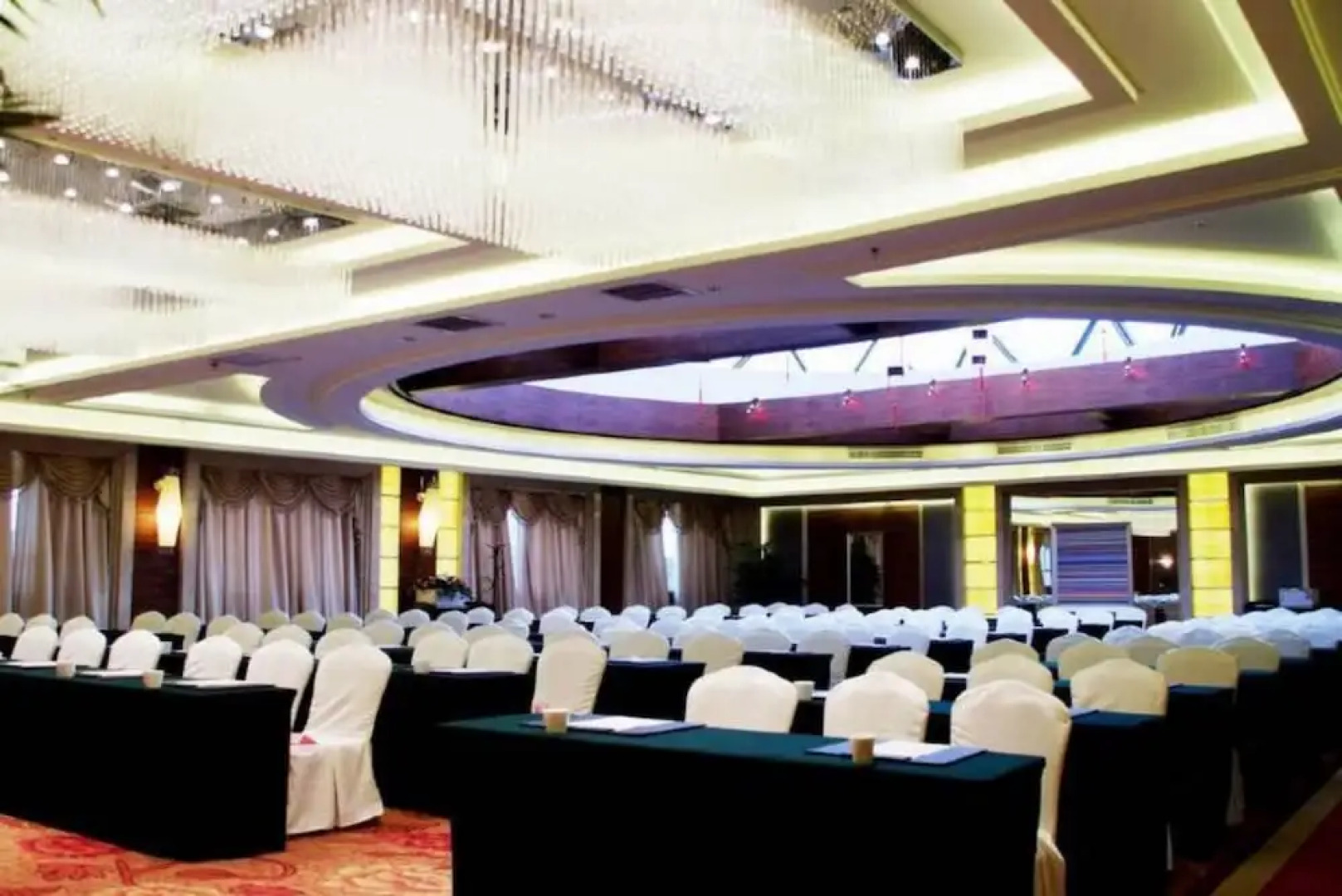 Bintuan Grand Hotel - Urumqi