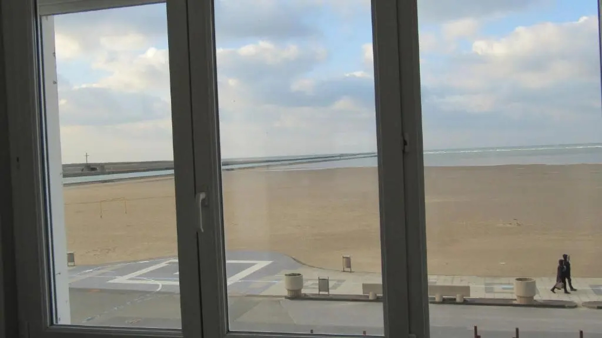 Face à La Mer Gravelines