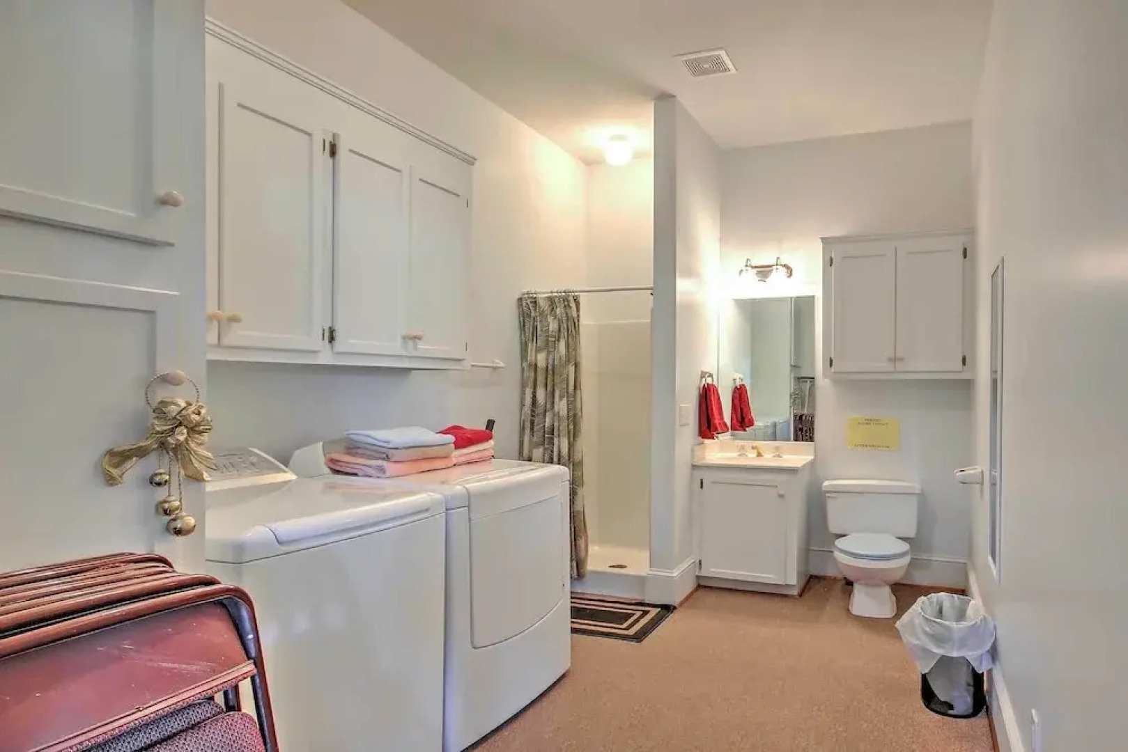 'cottage by the Pond' on Gorgeous Expansive Estate