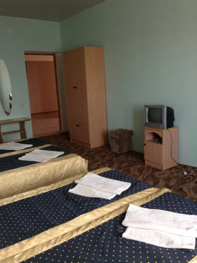 Domik U Dedushki Guest House