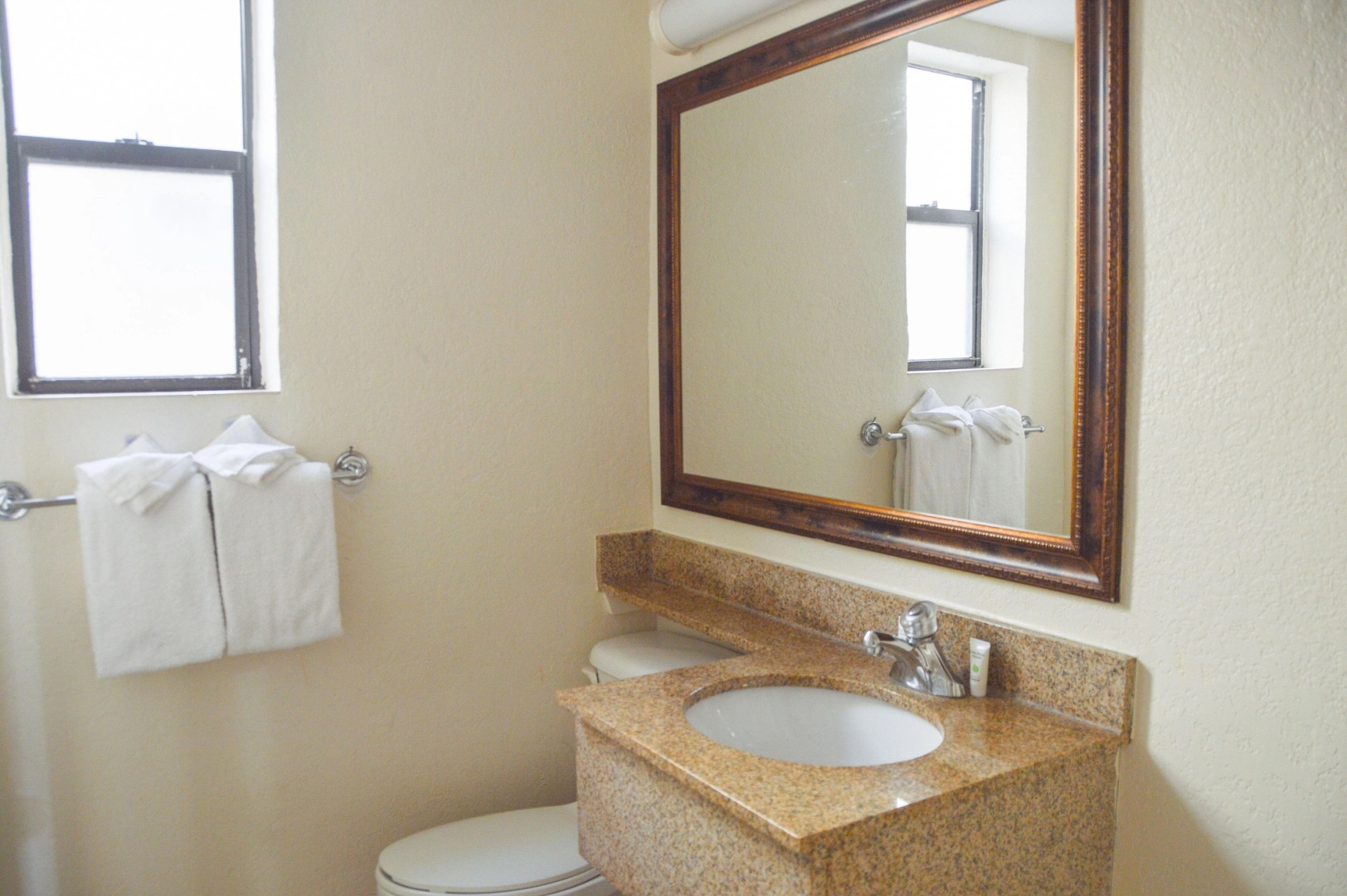 La Bella Oceanfront Inn